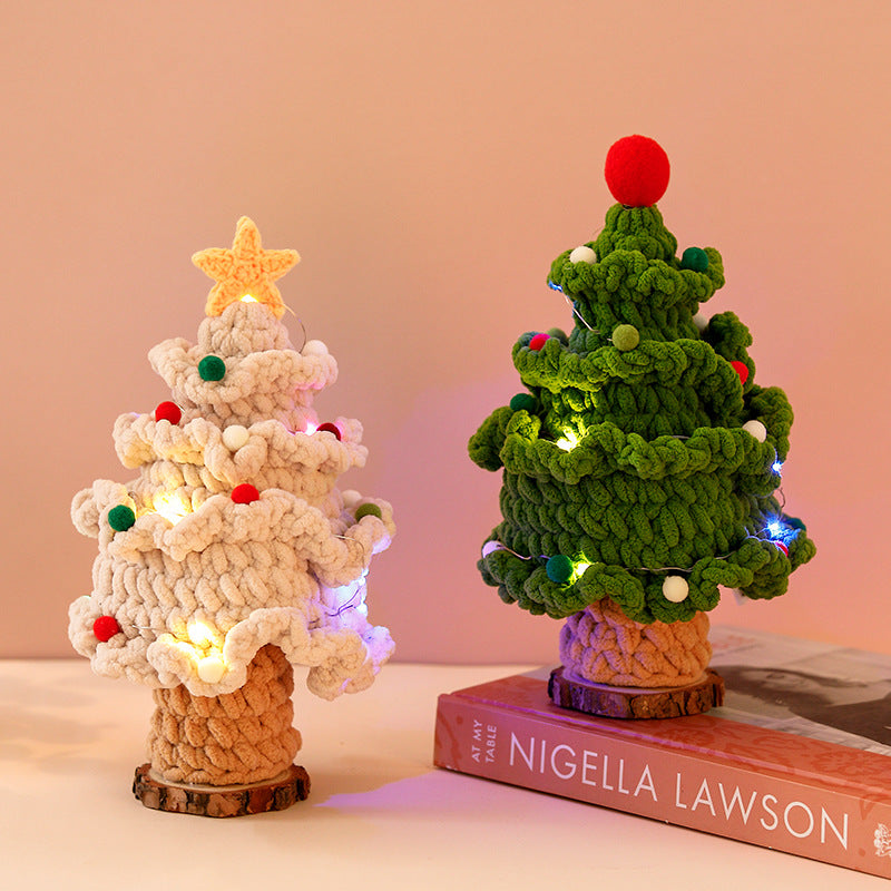 🎄 Handmade Knitted Christmas Tree – Cozy Holiday Gift & Home Decoration